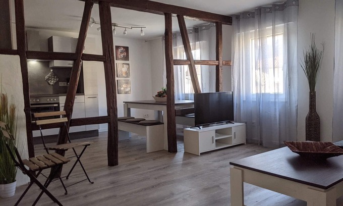 Neu-Anspach Apartamento | Bright, modern and newly renovated 77m² apartment