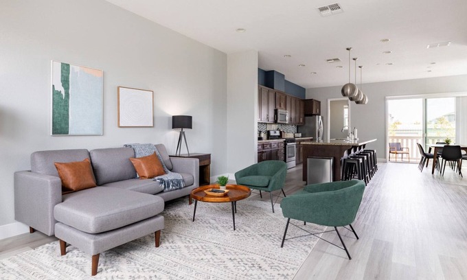Newark Casa | Bright Newark 4BR w/ Balcony, nr Dining & Trampoline Park, by Blueground