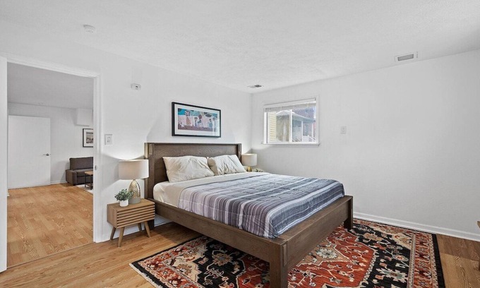 Pittsburgh Apartamento | Bright & Quiet 1Bdr Apt in Millvale/Lawrenceville