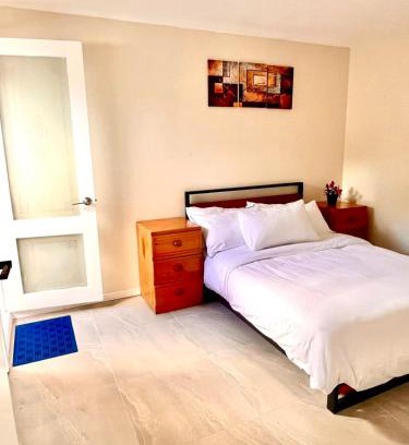 Knoxfield Villa | Bright & Quiet 1BR with Courtyard