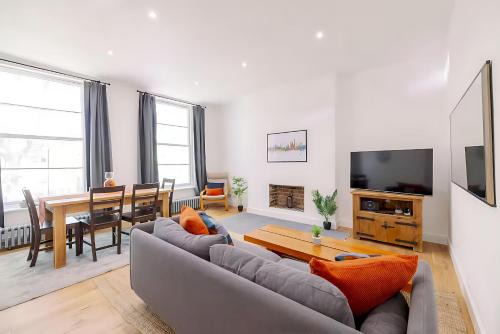 Mildmay Apartamento | Bright, Spacious 2-bed, 5 mins from Tube, Sleeps 4 Pass the Keys