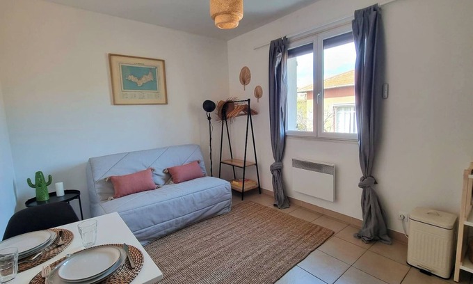 Sud Apartamento | Bright studio - private parking - fiber - terrace