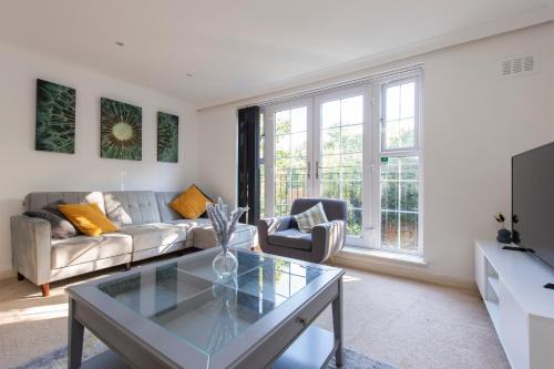 London Borough of Bromley Apartamento | Brilliant Bromley, Spacious, Garden, Free Parking