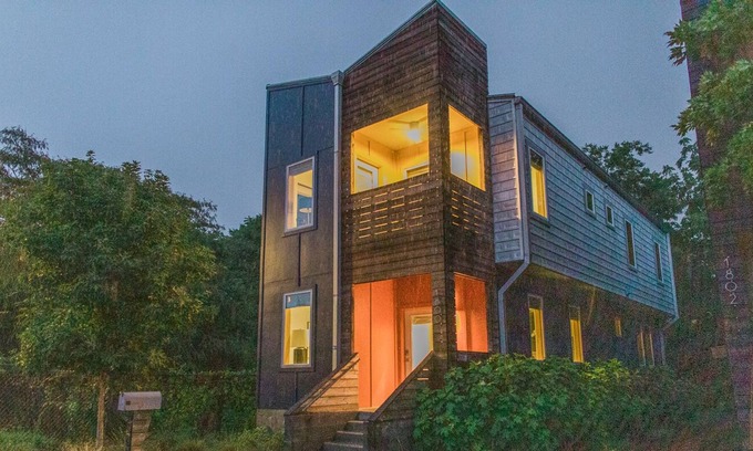Chattanooga Casa | Brilliant Walkable Southside Chattanooga Home Facing 2 Acre Park