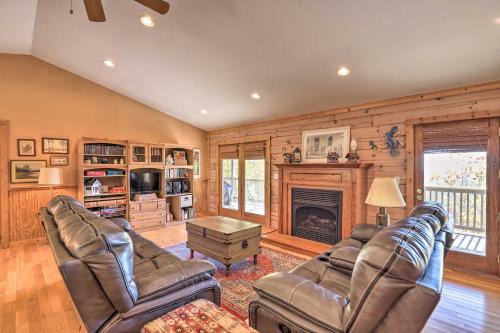Bostic Casa | Bring a Pet Bostic Cabin with Mtn Views!
