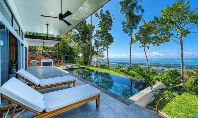 Portalón Villa | Brisas Del Mar Hills of Portalon 3 Bedroom Villa Amazing Ocean Views 4X4 Req'd
