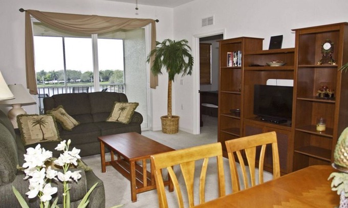 Biggar Condominio | Plaza de la bahía de Bristol # 402