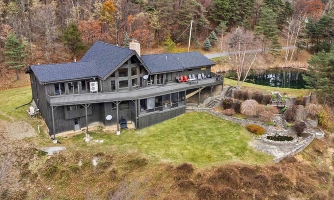 Bristol Hills Cabina | Bristol Lights Lodge - Unbelievable Mountain View on 12 acres!
