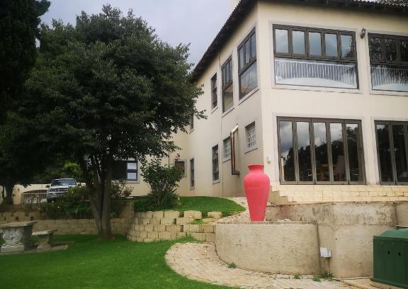 Greater Johannesburg Metropolitan Area Casa | Bristow Luxury Suites