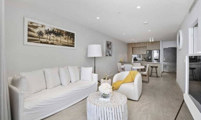 Broadbeach Apartamento | Broadbeach Elegant apartment with views!