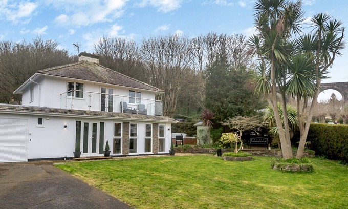 Galmpton Casa | BROADSANDS, pet friendly, character holiday cottage in Paignton