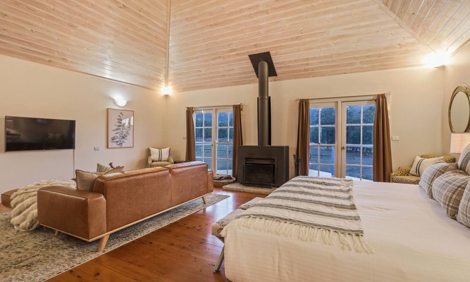Pokolbin Casa | Brokenback Views Country Estate