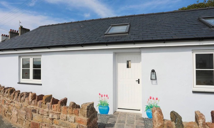 Brynsiencyn Cabaña | BRON HAUL, admite mascotas en Llanfairpwllgwyngyll, Ref 1008720