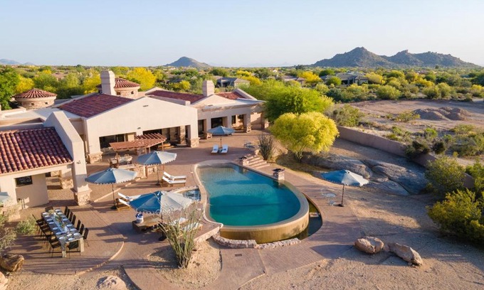 Pinnacle Peak Casa | Bronco by AvantStay Incredible Views w Pool Hot Tub Outdoor Kitchen Game Room Movie Room
