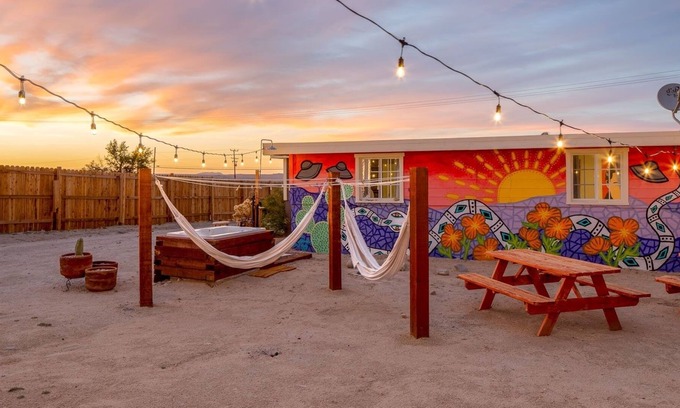 Panorama Heights Casa | Bronco's Casita - Outdoor Tub, Hammocks And Dark Skies! 2 Bedroom Home by RedAwning