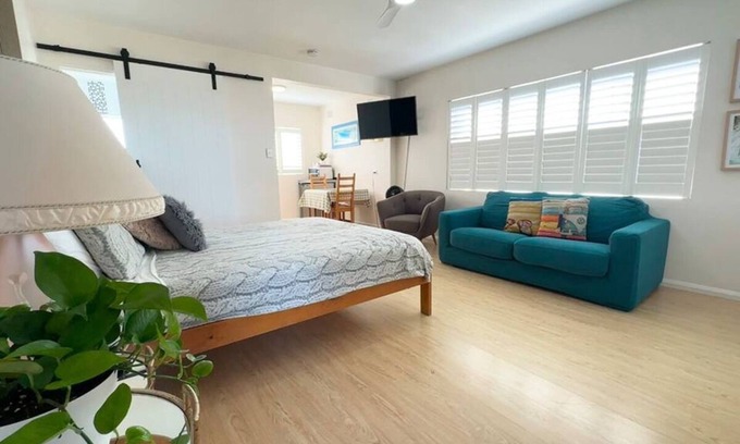 Bronte Apartamento | Bronte studio w/water views Sydney's Best Suburb