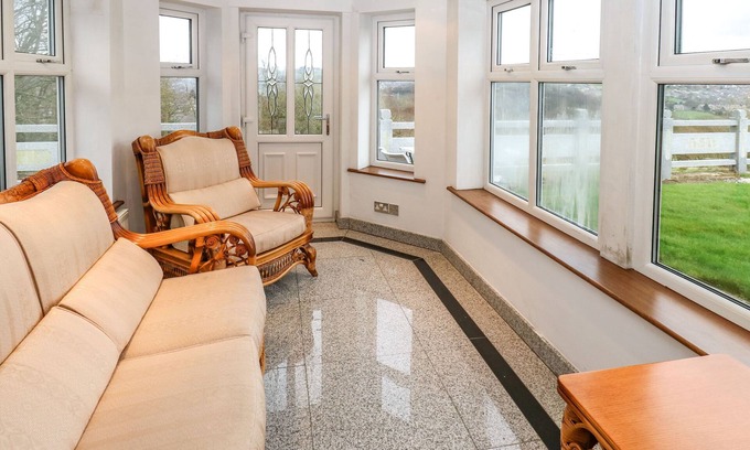 Oakworth Cabaña | Bronte View Hideaway