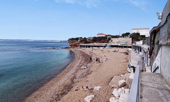 Montredon Apartamento | BRONZET - T1 14 min walk from the Verrerie Beach