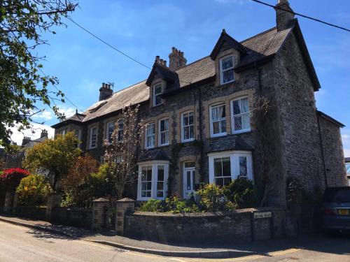 Wadebridge Casa | Brookdale House