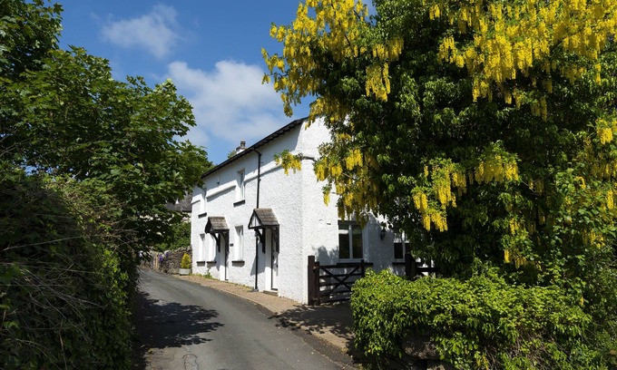 Lindale Otro | Brooklands - Lindale, Grange-Over-Sands - Sleeps 6 guests in 3 bedrooms