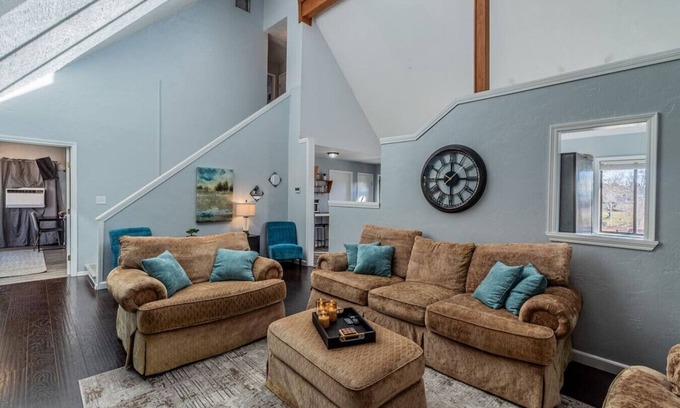 Farmington Casa | Brookside Bliss Centrally Located!