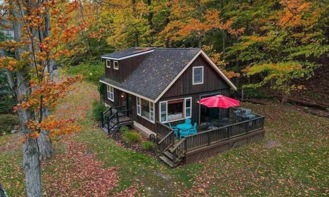 Skaneateles Casa | Brookside Cottage at Skaneateles Lake - 3 Bedroom Home