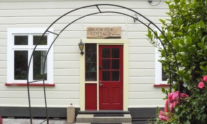 Dunedin Cabaña | Brookside cottage es una casa encantadora, acogedora,