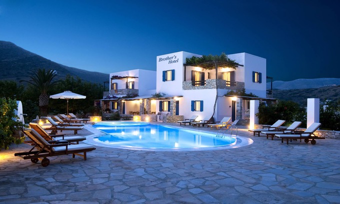 Ios Hotel | Brothers Hotel