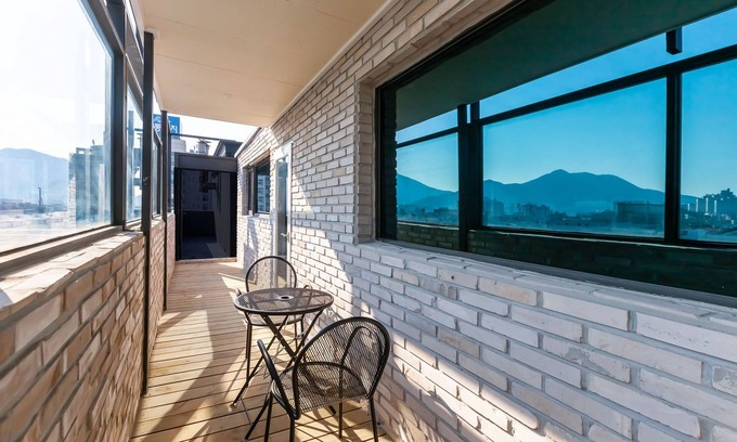 Sasang Hotel | Brown Dot Hotel Sasang Renecite