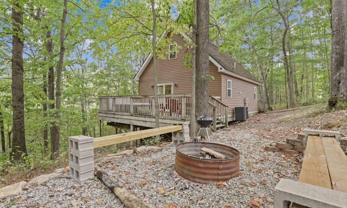 Rockbridge Cabaña | Brown Manor (Hocking Hills Area)