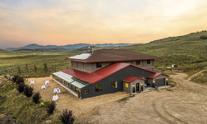 Park City Cabina | CONSIGA UNA NOCHE GRATUITA con una reserva de una semana, ideal para familias y retiros corporativos