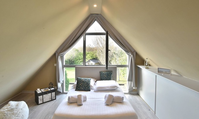 Saint-Jouan-des-Guerets Casa | Brug Roz - Avec piscine privée chauffée