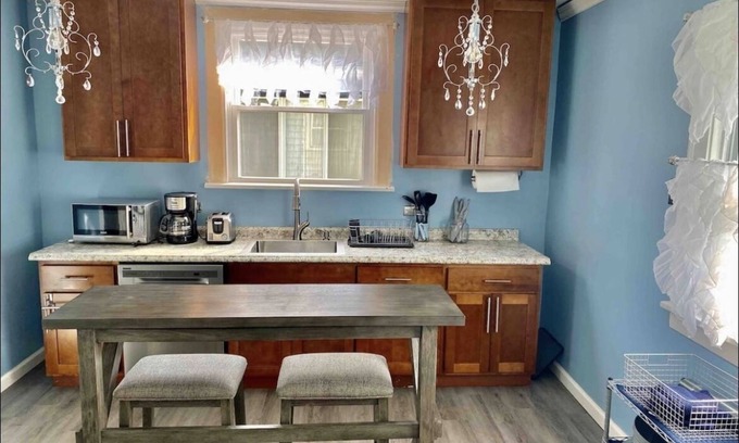 Maple Heights Casa | brunch house