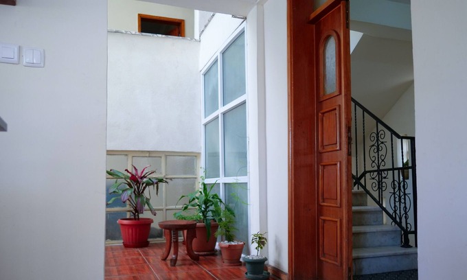Bole Casa | Brusali Guest House