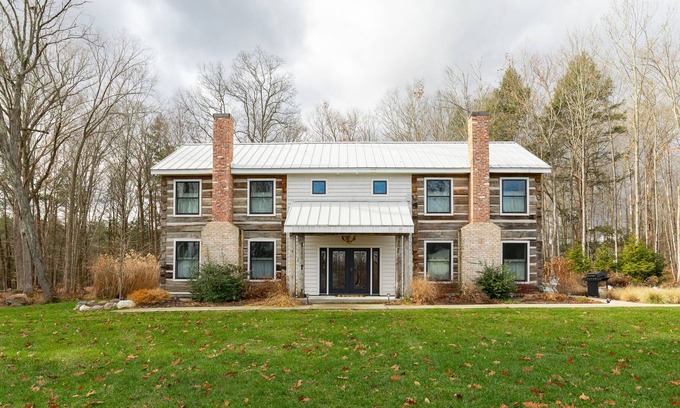 Pine Bush Apartamento | Bruyn Estate: Upstate NY Farm seen on Magnolia, HGTV, Discovery
