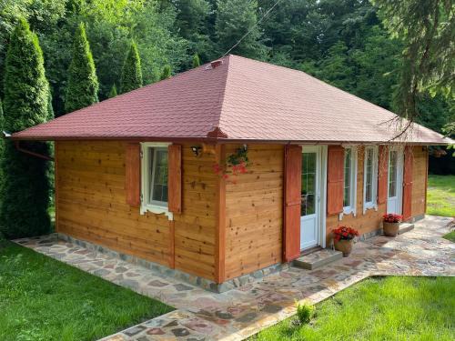 Banostor Casa | Brvnara kraj Dunava Zelena Oaza