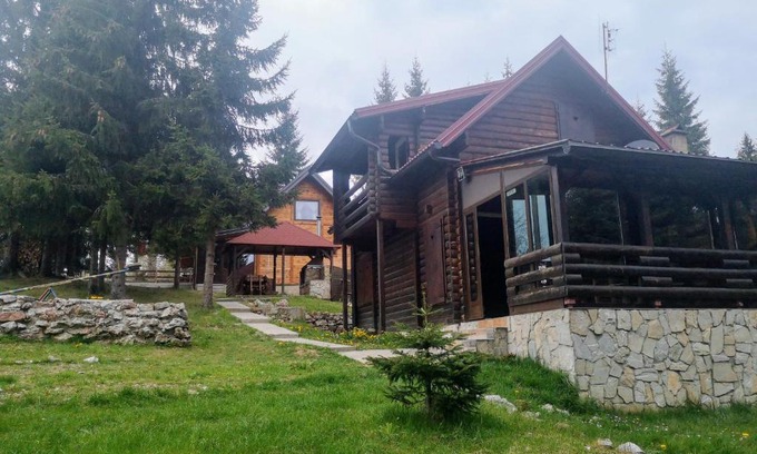 Kremna Casa | Brvnare Krstigora