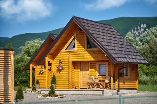 Zdrelo Casa | Brvnare MADERA Banja Ždrelo