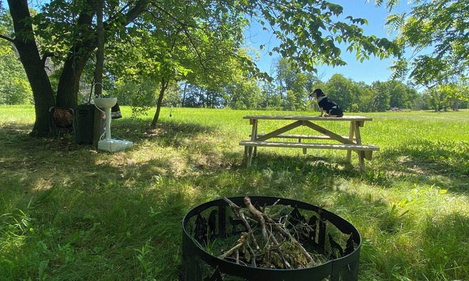 Viroqua Alquiler De RV | Brye’s Bad Axe Ridgetop Campsite