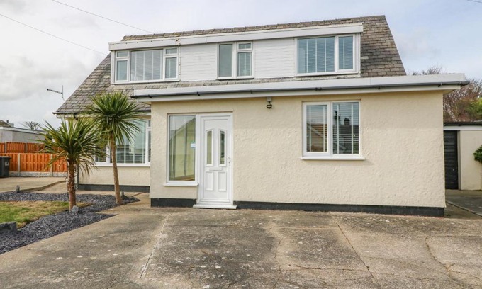 Moelfre Apartamento | Bryn Derw Bach