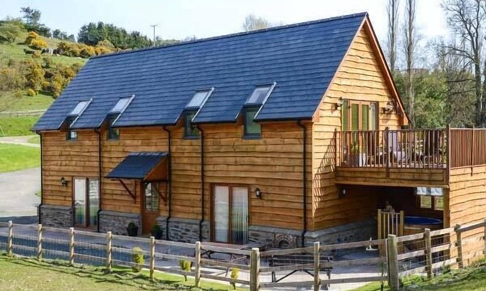 Howey Cabaña | Brynhir Farm, HOWEY