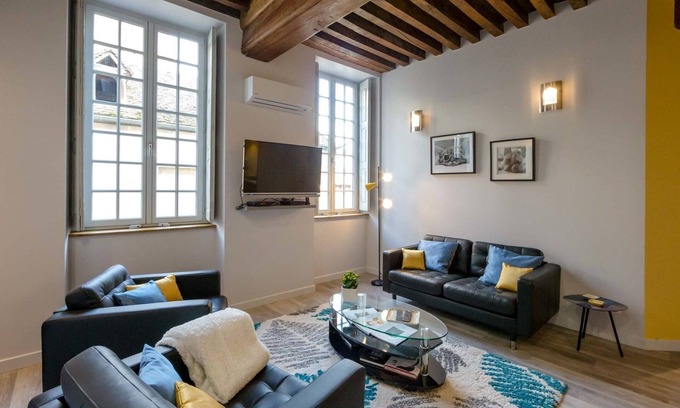 Beaune City Centre Apartamento | Beaune Allerey-Apartamento-Baño Privado-Vista a la Ciudad