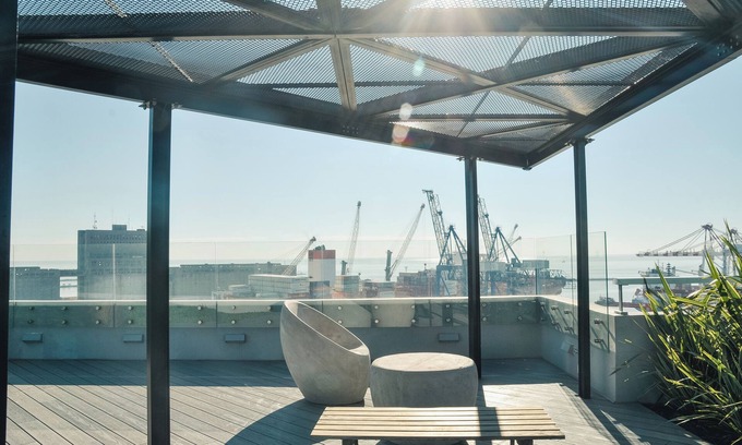 Retiro Apartamento | Studio with Amenities and River View by BT Homes