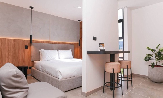 San Diego Apartamento | Bubble & Boardroom - Jacuzzi Apt for Remote Life