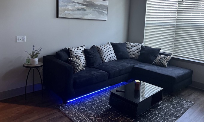 Lindbergh Casa | Buckhead Luxury 2bed 2bath Unit!!!