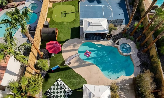 Green Valley North Casa | Buddha Play | Modern | Pool & Spa Near Vegas strip