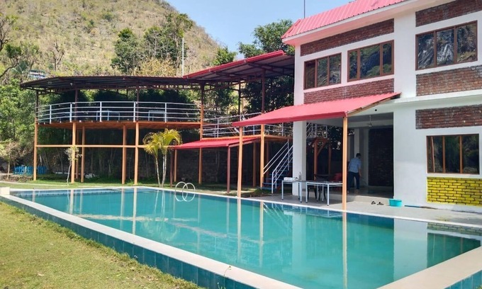 Bullawala Casa | Buddy hikers wellness farmhouse
