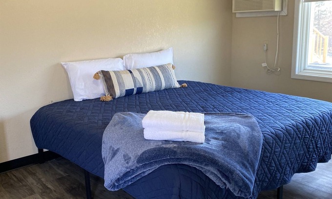Hastings Casa | Budget-Friendly Comfort