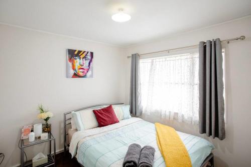 Auckland Casa | Budget friendly rooms near the airport