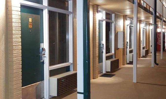 Ellijay Hotel | Budget Inn Ellijay
